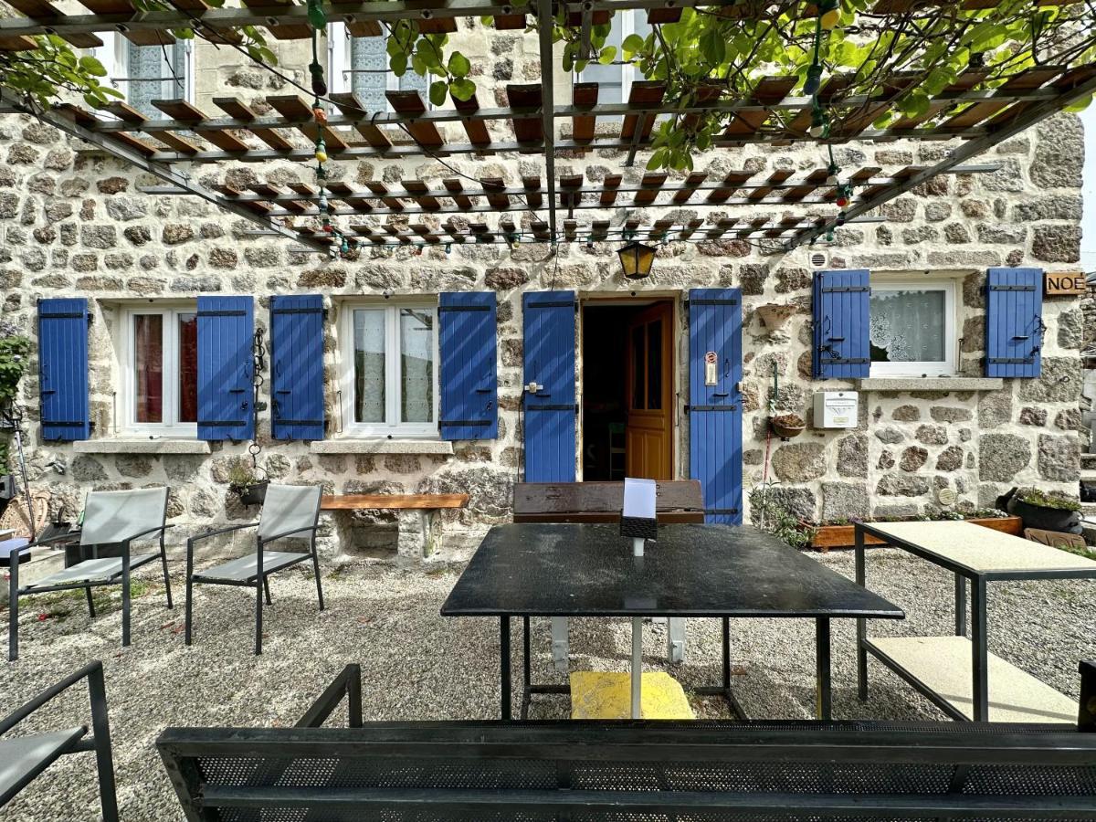 Gite De Noe Au Ray-Pic Pereyres Exteriér fotografie