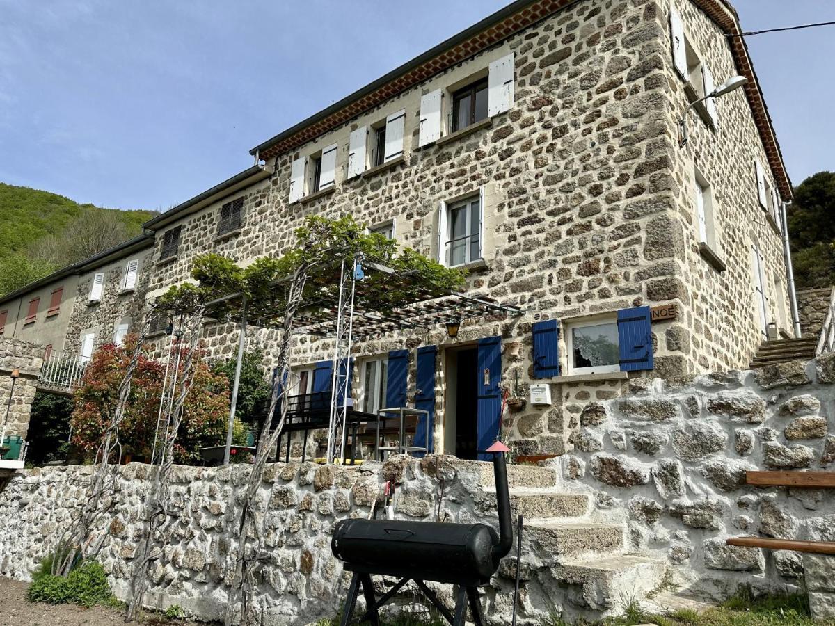 Gite De Noe Au Ray-Pic Pereyres Exteriér fotografie